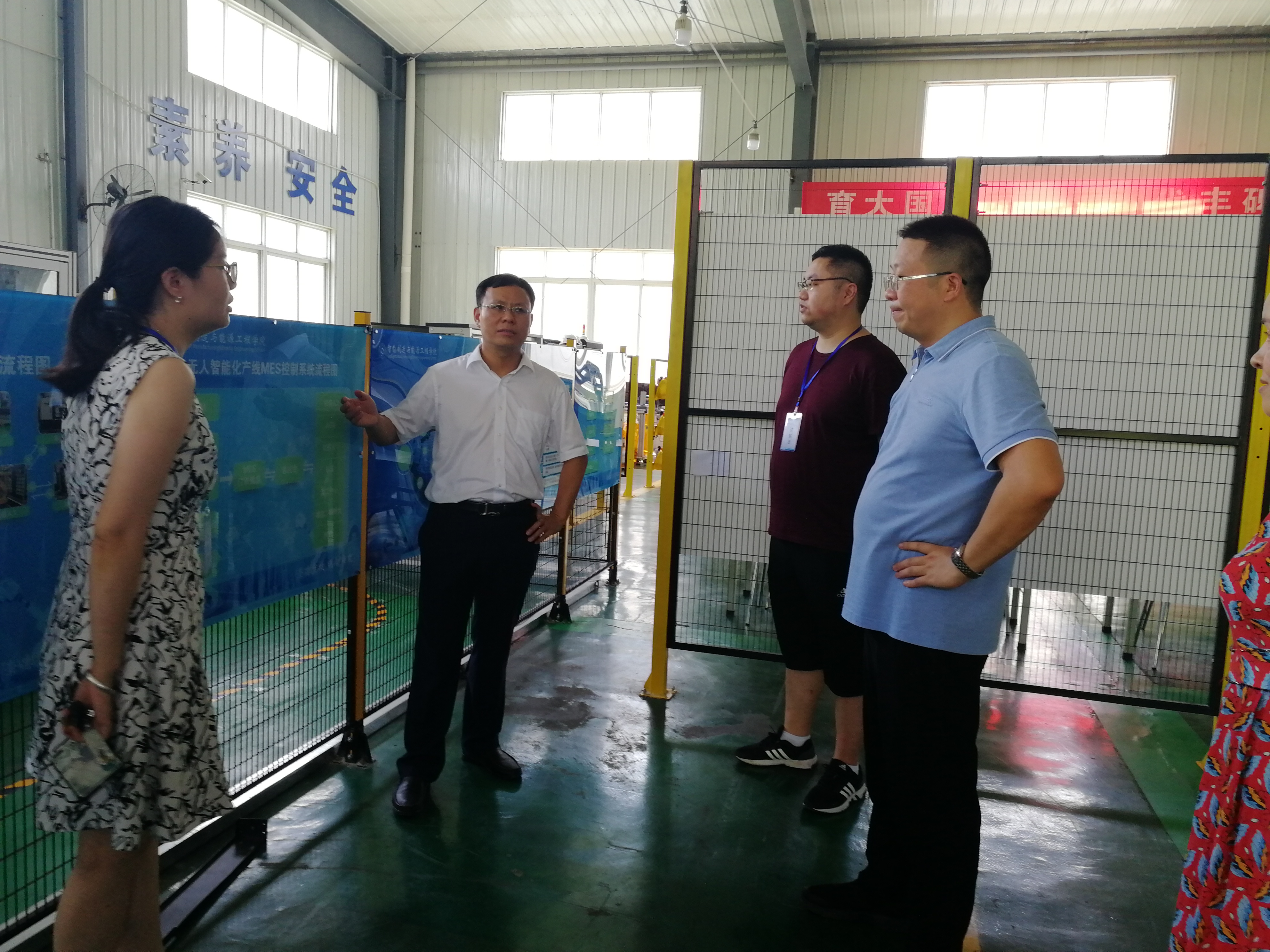 2蒋西南对科普区的建设提出建议